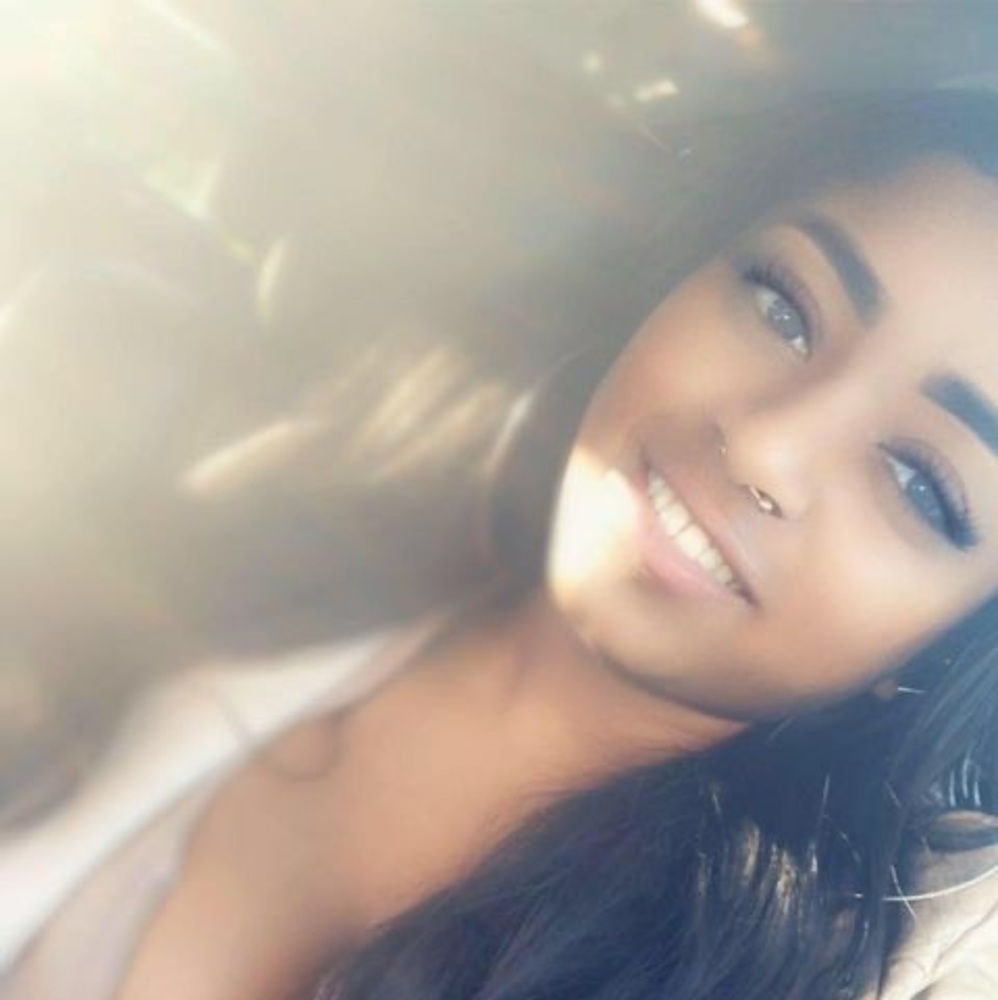 Meet your Posher, Willicia